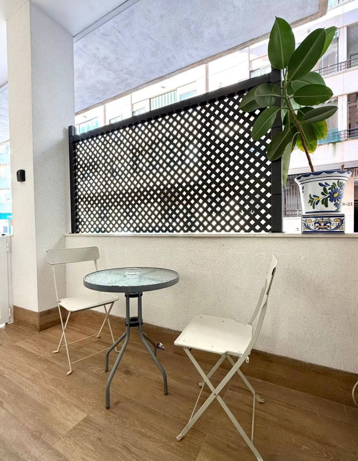 Kulcsrakész, teljesen felújított apartman Playa del Cura-n – csupán 50 méterre a tengertől!