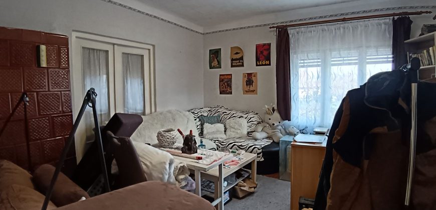 Farmos, Eötvös utca