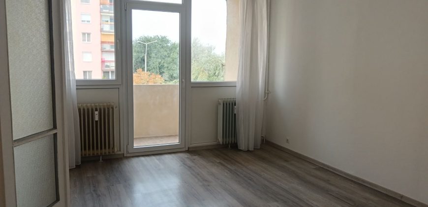 Szolnok, Aranyi Sándor utca – ELADVA!