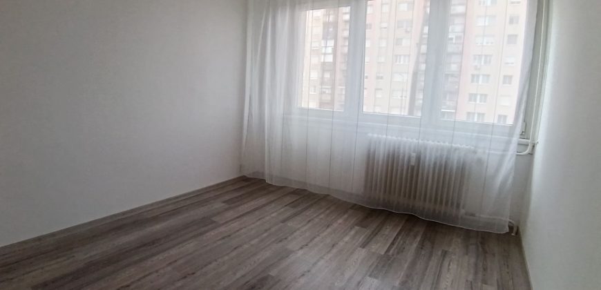 Szolnok, Aranyi Sándor utca – ELADVA!