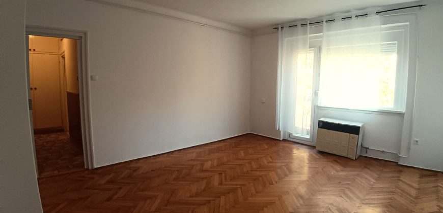 Szolnok, Vitéz Szathmári József utca